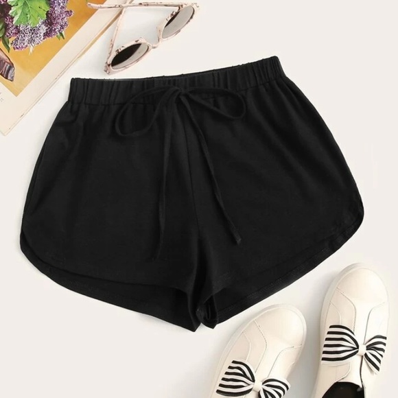 Stretchy High Waisted Black Dolphin Shorts - Picture 1 of 2